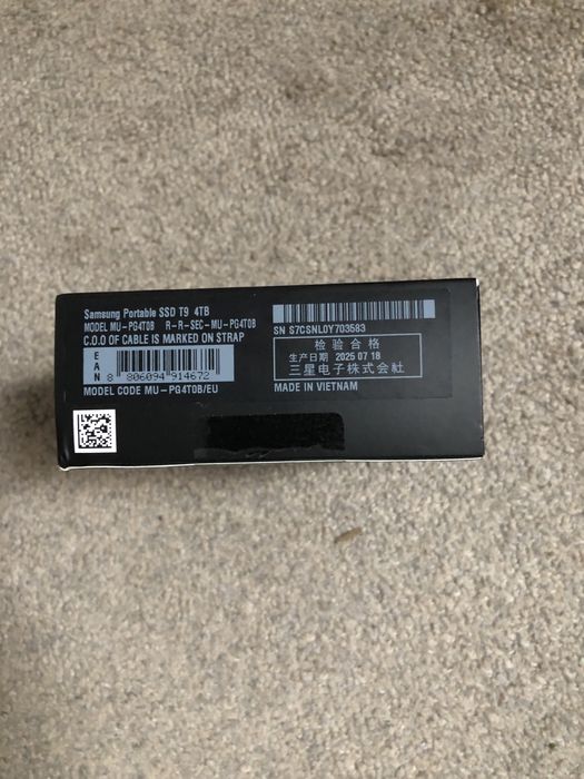 Samsung T9 ,4 Tb si 1 Tb sigilate