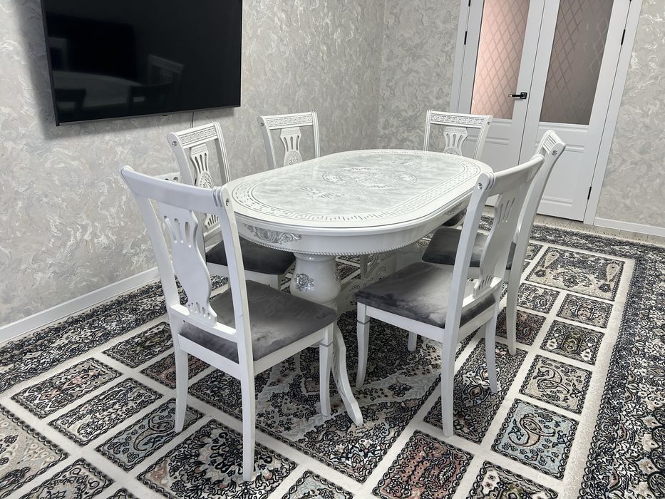 Обеденный стол 200х90х80 см со стульями