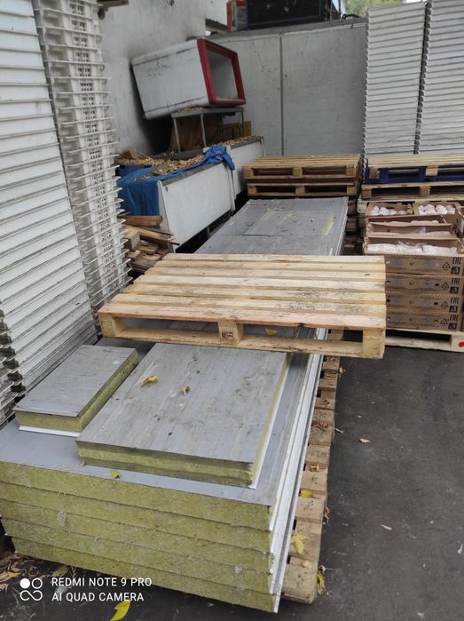 Продам Сэндвич панели.