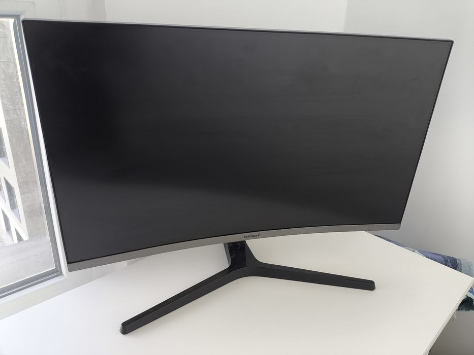 Монитор 60 герц Samsung