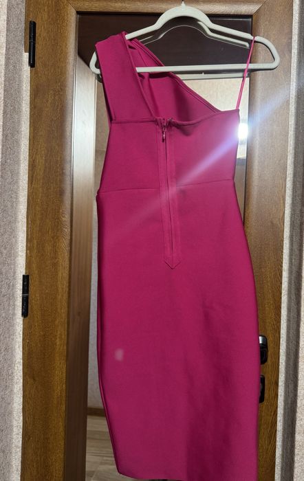 Официална рокля