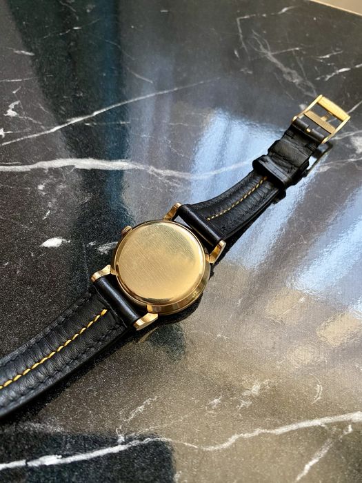 Ceas Omega Automatic Bumper, an 1952, Two-Tone Cadran