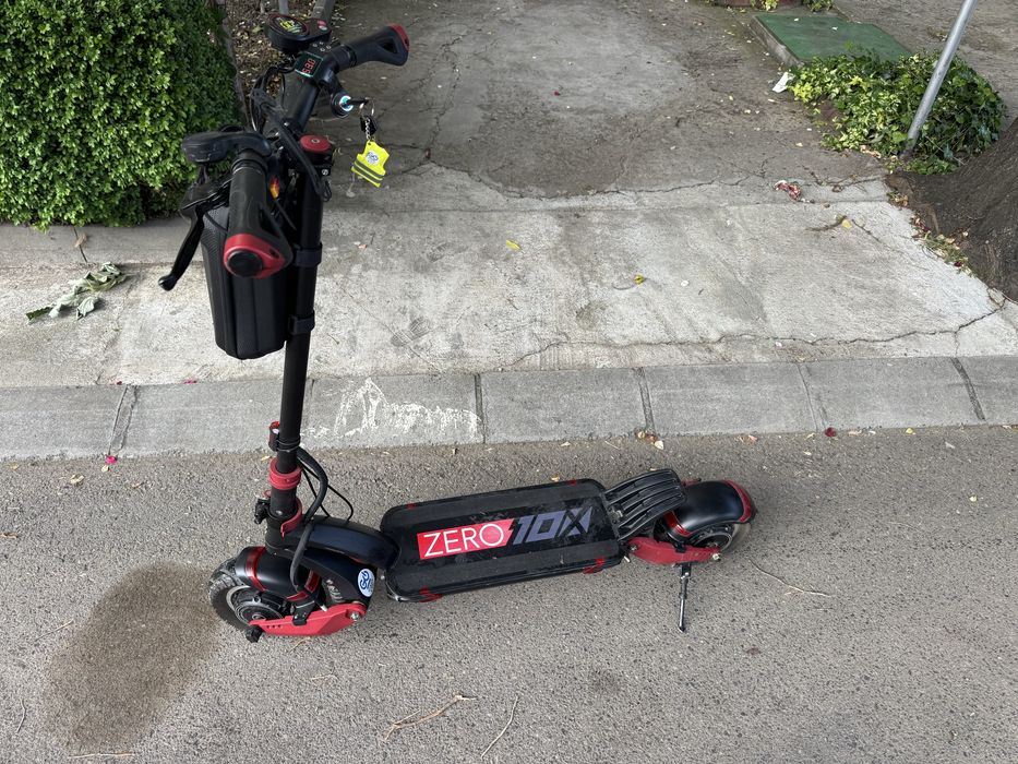 Електрическа тротинетка Zero 10X