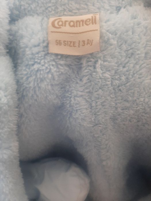 Продам комбинезоны и куртки