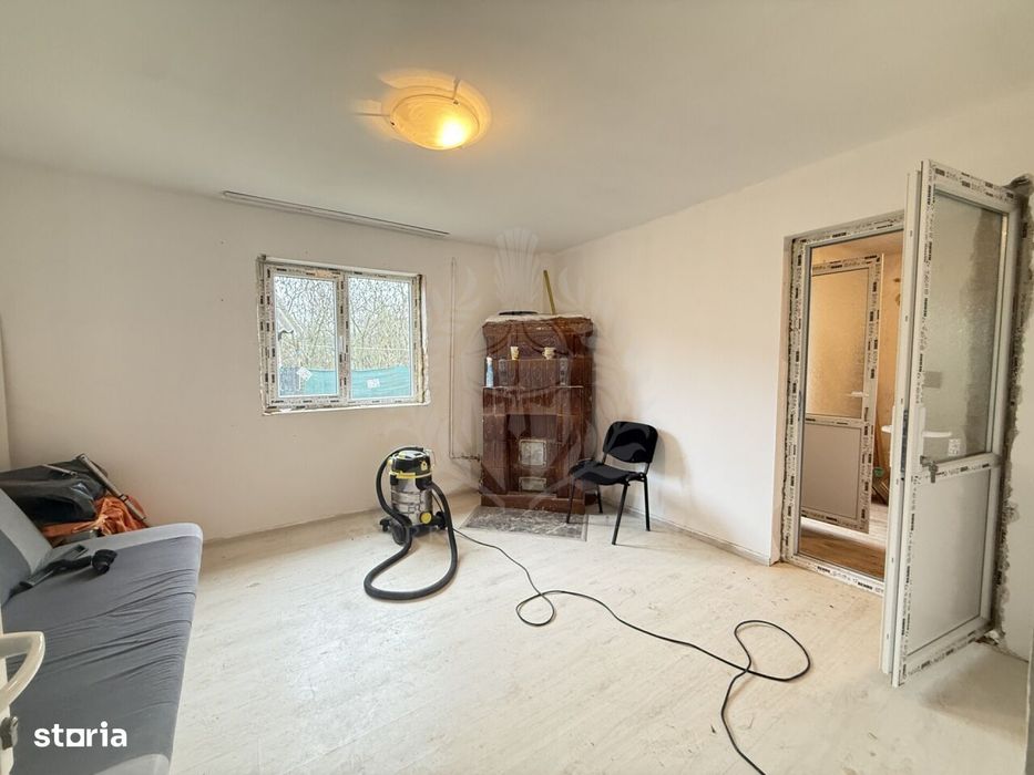 Casă 5 camere, Dărmănești - teren 5.500 mp, poziție centrală