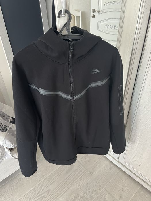 tech fleece черный