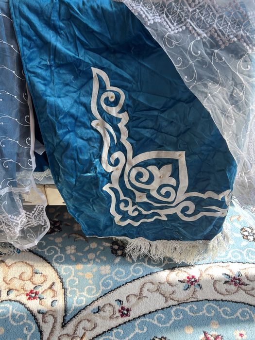 Жаңа бесік сатылады.