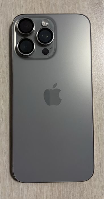 Продам или обмен iPhone 15 Pro Max