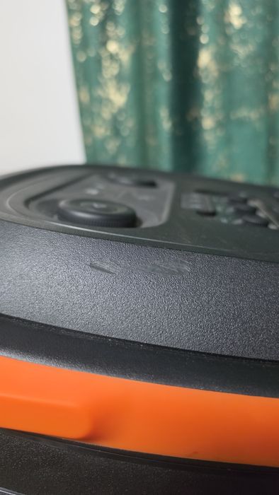 JBL Partybox 710