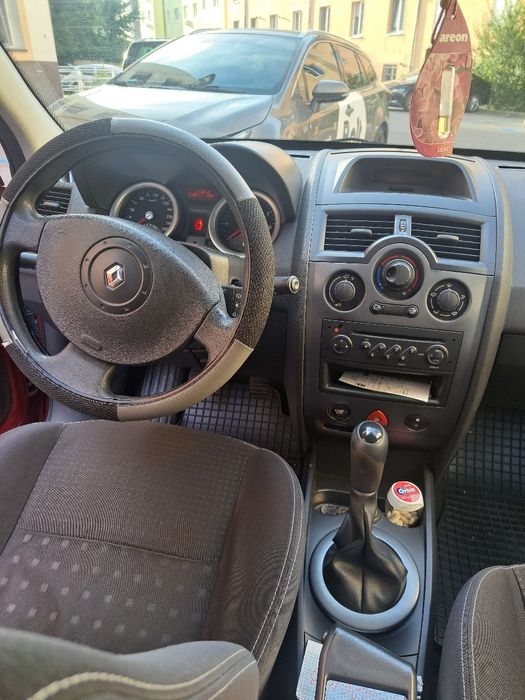 De vinzare Renault megane