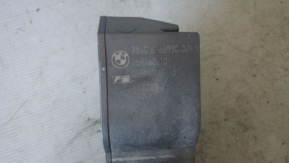 pedala acceleratie bmw seria 7 e65 35406766930-01