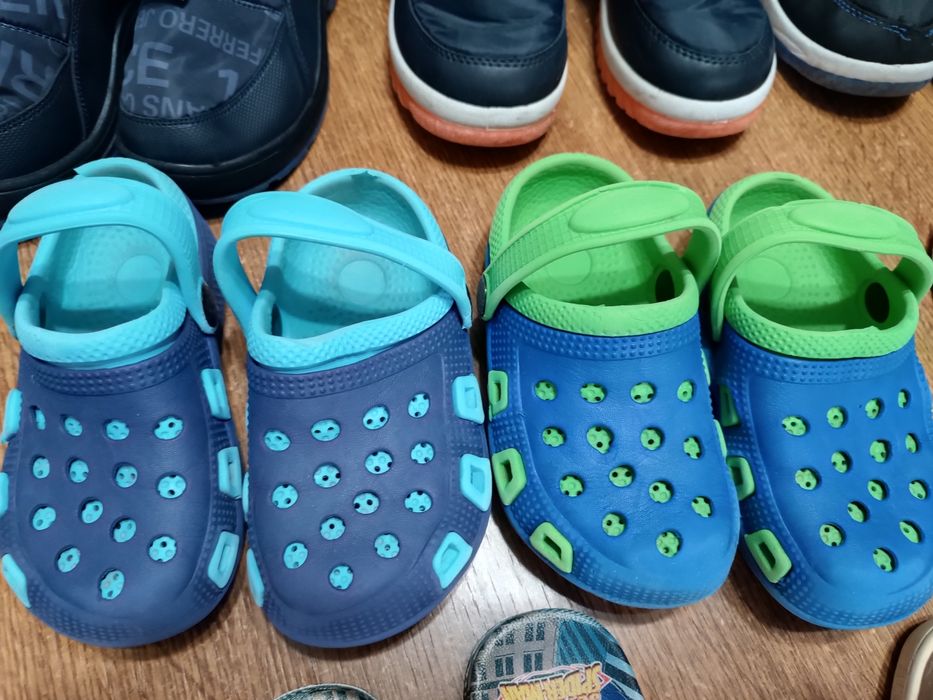 Детски обувки,ботуши,джапанки,сандали 27,28,29 номер