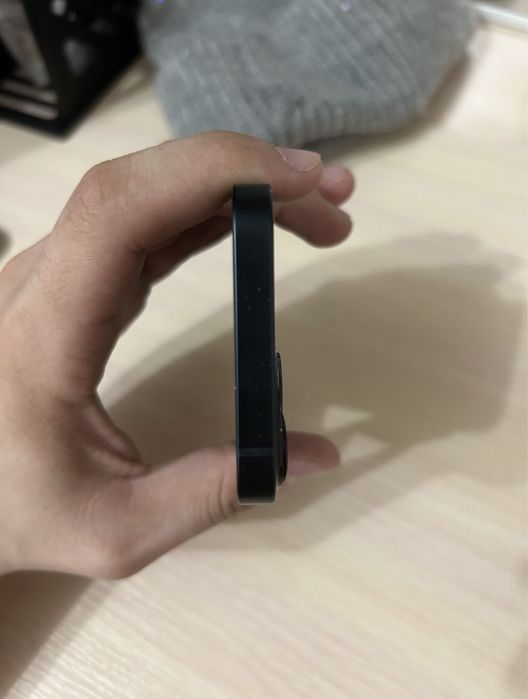 Продам Iphone 13mini 256gb