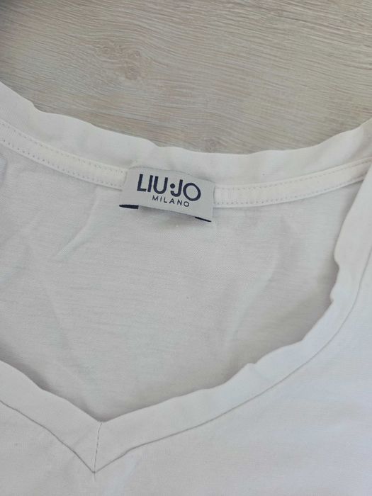 Оригинални дамски тениски Liu Jo и Guess, s