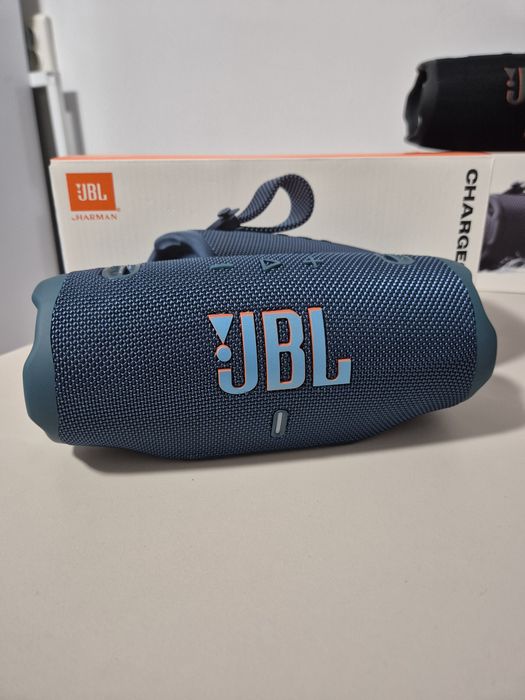 Vand Jbl charge 6