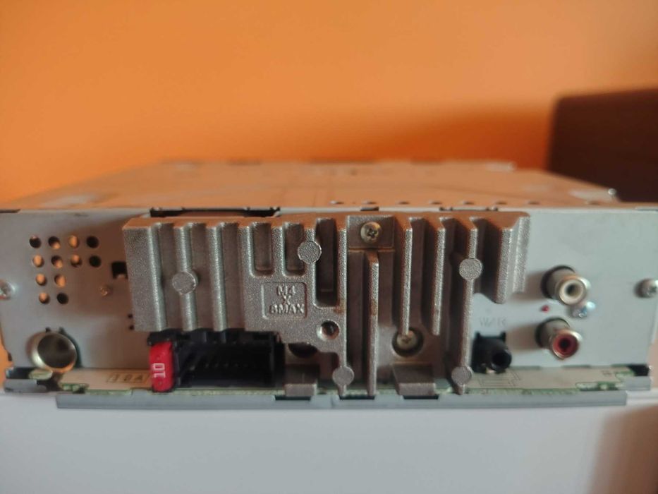 Pioneer DEH-1400UB – CD/MP3 авто радио с USB и AUX