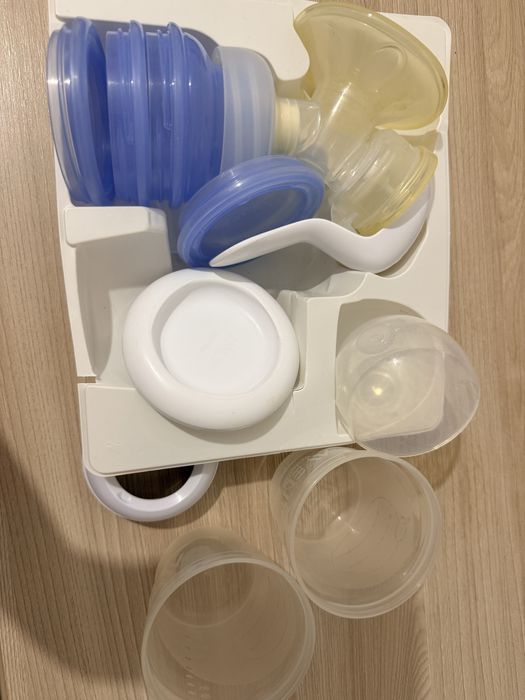 Молокоотсос Avent