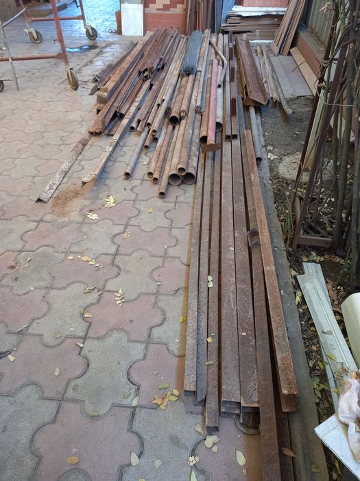 Полки для эконом панели