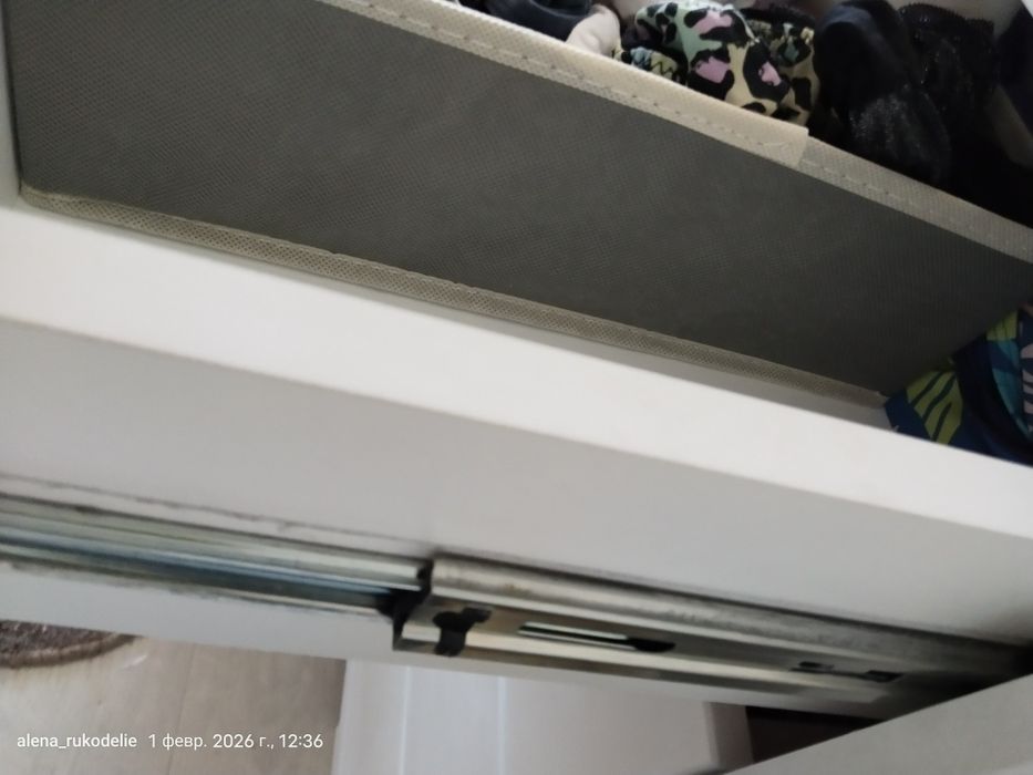 Комод белого цвета