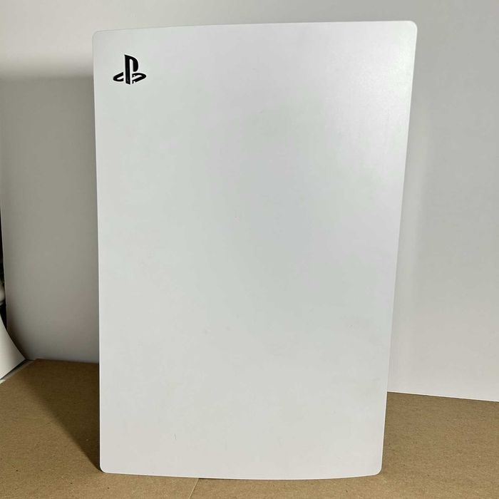Sony PlayStation 5 дисковая версия CFI-1015A