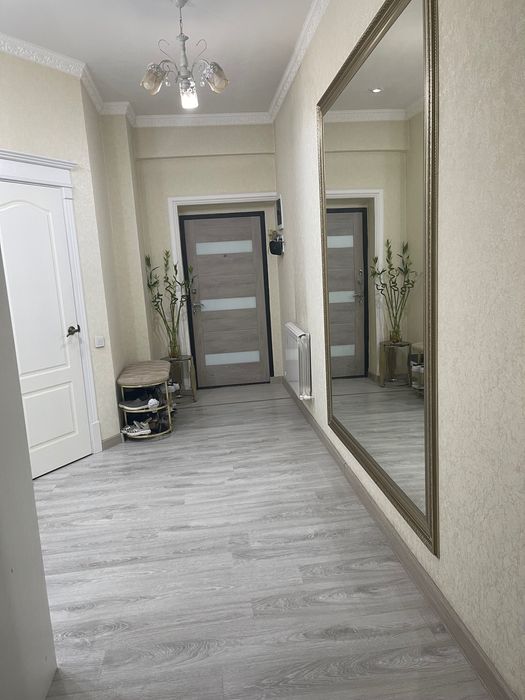 Продаётся квартира в новостройке, 3-х комнатная в Яккасарайском районе