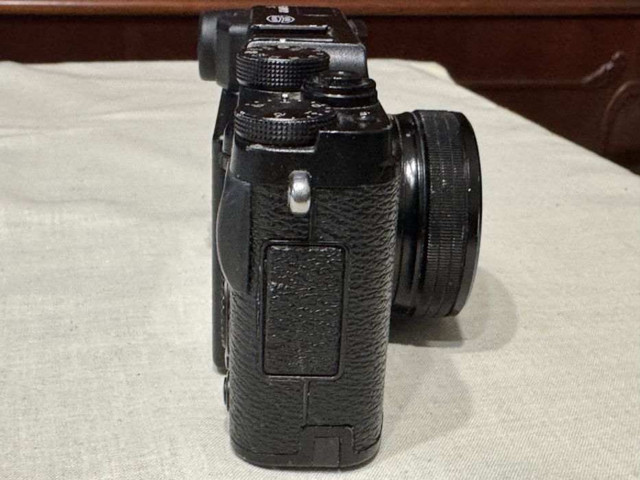 Aparat Foto Fujifilm X10