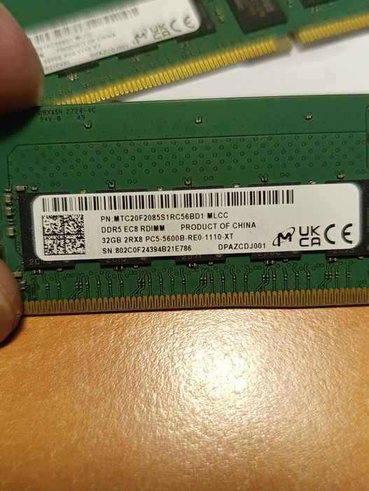 Оперативка ddr5 32gb*2 для сервера
