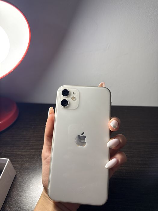 Vand Iphone 11 64gb