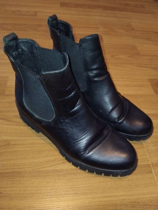 Ghete piele naturala mărimea 41 dama