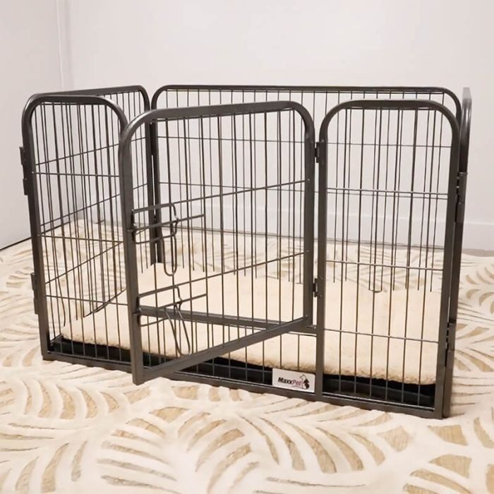 Солидно заграждение за малки, средни и големи породи