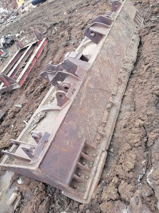 Лопата от К-700.