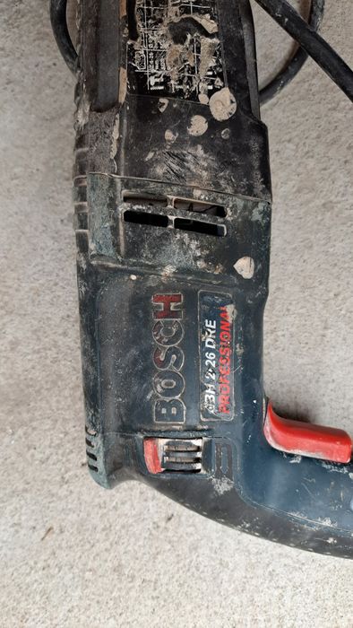 Перфоратори Bosch и Einhell