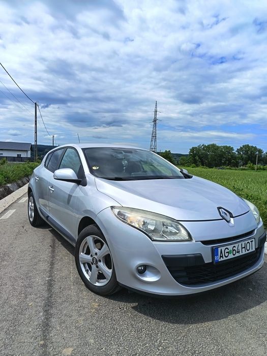 Vând Renault Megane 3   1,5