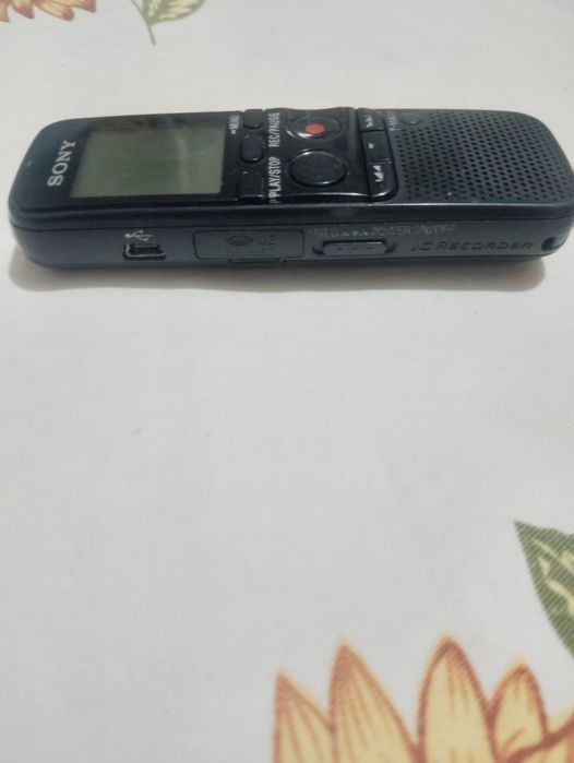 Диктафон Sony ICD-PX333