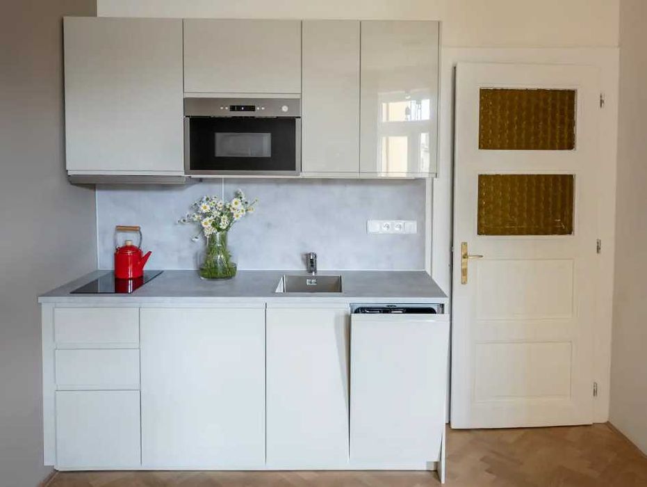 Дава се под наем Двустаен апартамент в Пловдив, Южен - 51 кв.м за 331.5 € - Снимка #2