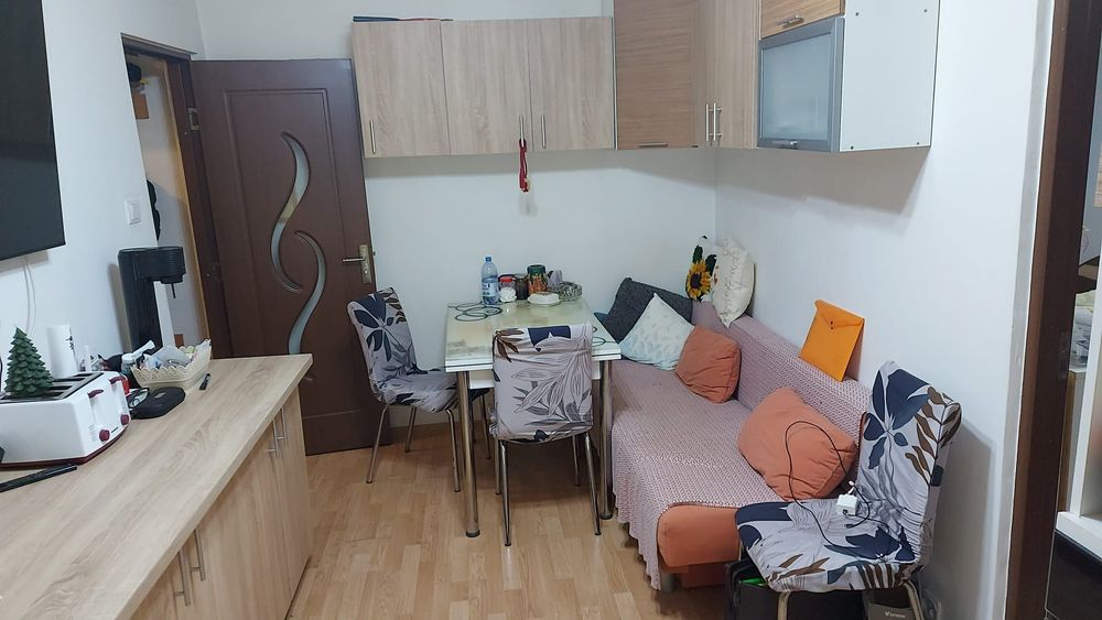 Vând apartament cu 2 camere