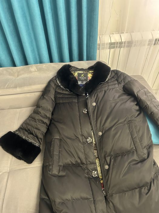 Пуховик женский продам