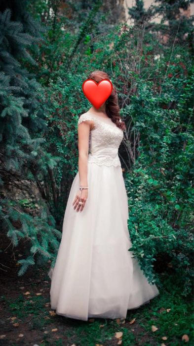 Б/у 2 свадебных платья