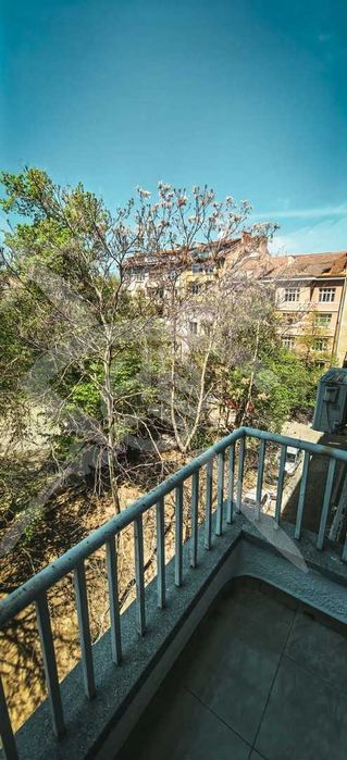 Дава се под наем Тристаен апартамент в София, Център - 100 кв.м за 997.05 € - Снимка #15