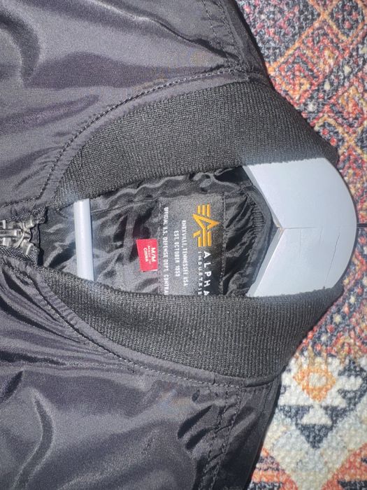 Бомбер alpha industries