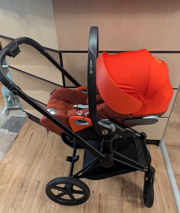 Cybex Priam Platinum количка и столче за кола