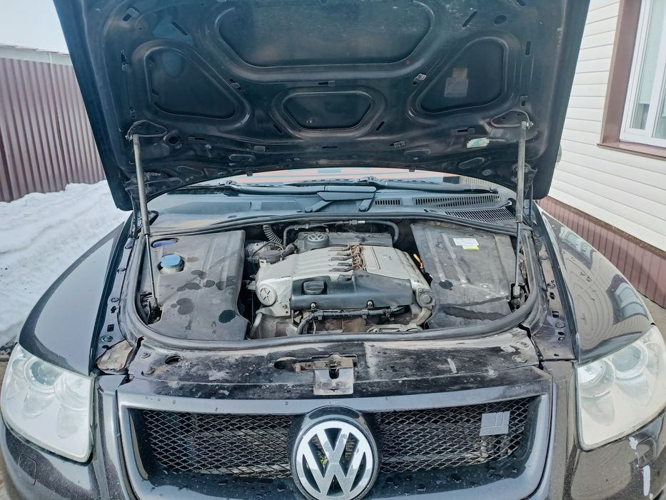 Продам touareg 3.2 автомат