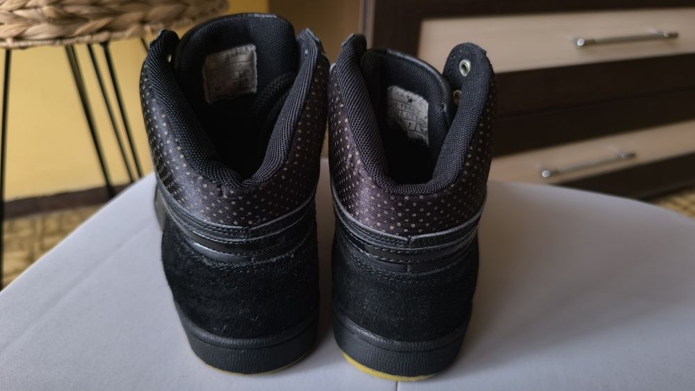 Черни кецове Mat Star 40