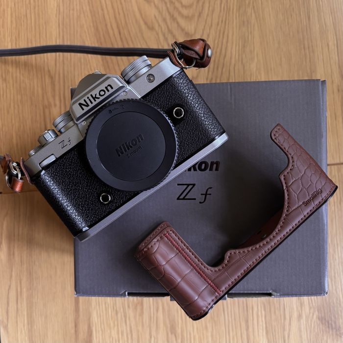 Nikon Zf Silver Full Frame 24.5MP Mirrorless Камера Фотоапарат – Отлично състояние