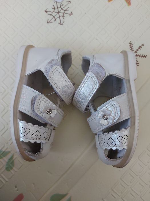 Детски сандали за момче и момиче