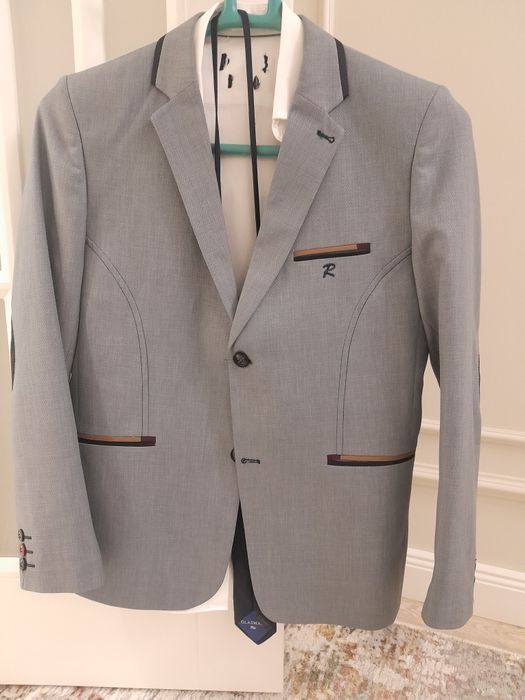 Пиджак подростковый