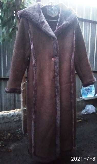 Продам дубленку 48 размера.