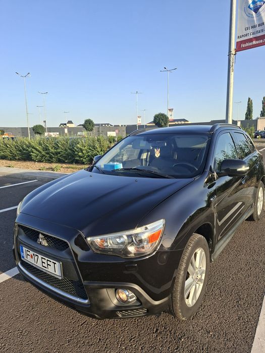 MITSUBISHI ASX 2011