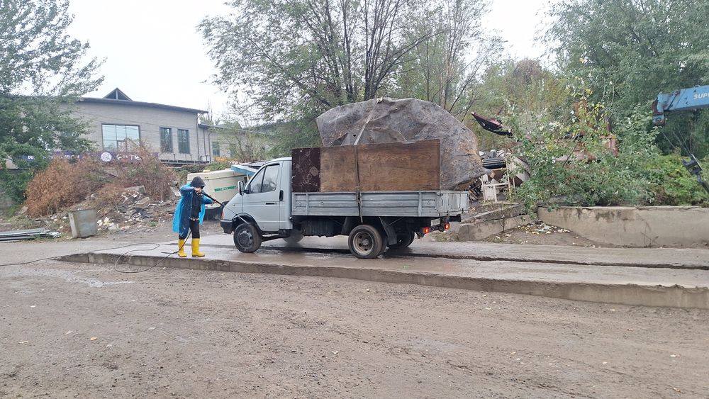 Вывоз мусора по городу