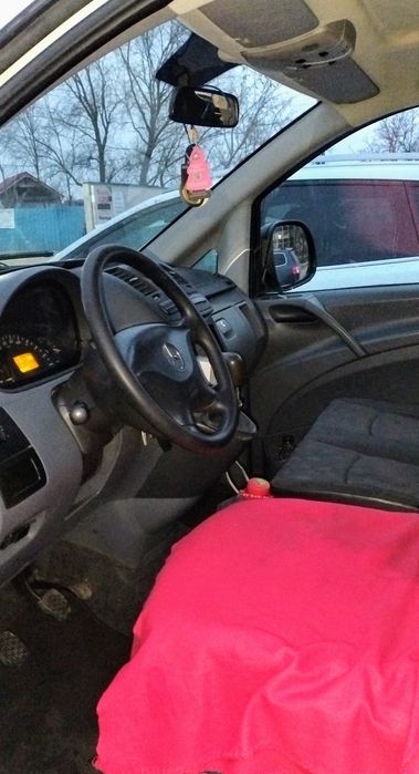 Vînd  Mercedes Vito sau schimb cu ceva mai mare